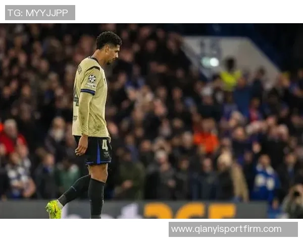 阿劳霍在俱乐部耐心等待中逐步恢复训练无压力回归时机尚待确定