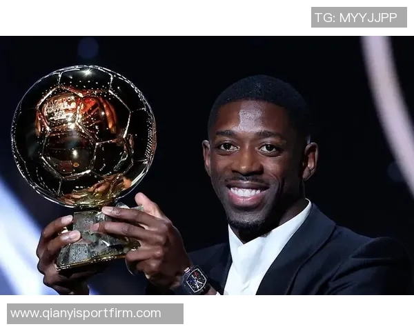 埃托奥与登贝莱重聚致意视频曝光感慨再见如故金球先生的荣耀